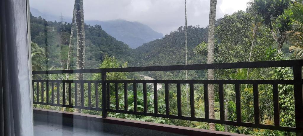 Linn View Home Stay Муннар Екстер'єр фото