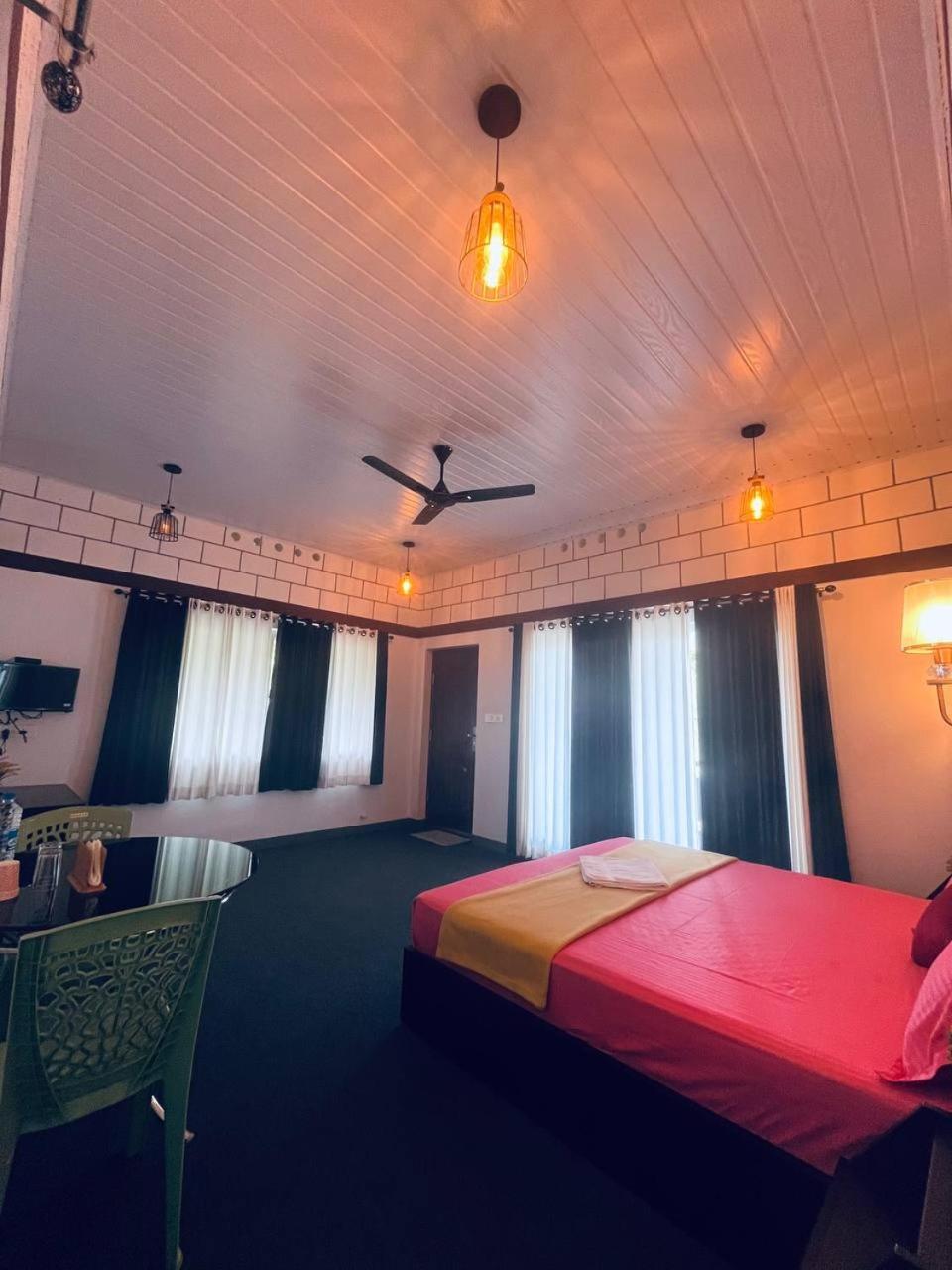 Linn View Home Stay Муннар Номер фото